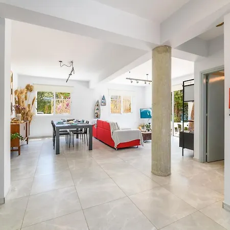 Villa Lela Serena By Ezoria *