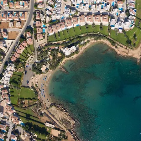 Lela Serena By Ezoria Villa *