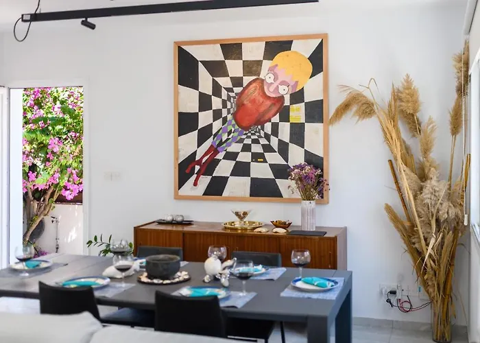 Lela Serena By Ezoria Villa *