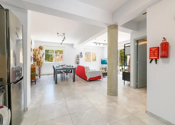 Villa Lela Serena By Ezoria *