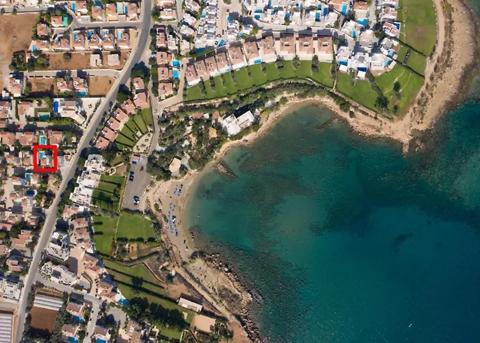 Lela Serena By Ezoria Villa *