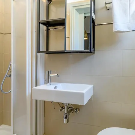 ヴィラ Lela Serena By Ezoria プロタラス